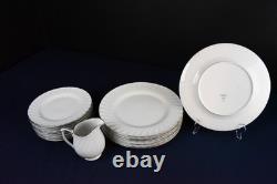 Sango Karen Classique Japan 15-Piece White Swirl Gold Trim China Set