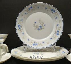 Set 16 PCs vintage Arcopal ROMANTIQUE Dinnerware France blue white setting for 4