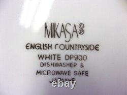 Set of 21-Piece Mikasa English Countryside Dinnerware in White for Service of 4
