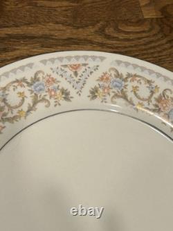 Silverie Fine China Set Vintage SIV8 Pattern 18 Piece Pastel Floral Scroll
