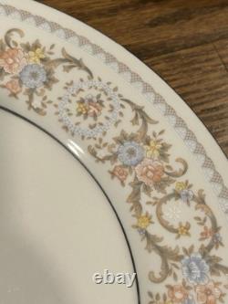 Silverie Fine China Set Vintage SIV8 Pattern 18 Piece Pastel Floral Scroll