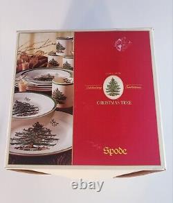Spode Christmas Tree 12 Piece Dinnerware Set New with Tags Service For 4