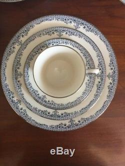 Stunning 42 pc Blue & White Noritake Ivory China Charleston pattern Dinnerware
