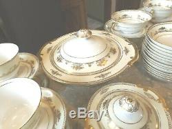 Stunning Vintage 104 Pc Fine China Dinnerware Set, Meito Gold Floral Ivory White