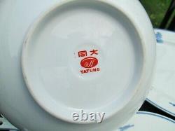 TATUNG China Dinnerware Set Blue & White MAN HUNTING Bowl Plate Spoon 47pc EUC