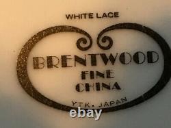 VINTAGE Brentwood Fine China Dinnerware WHITE LACE 60-Piece Set JAPAN