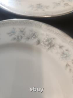 VINTAGE Discontinued Noritake Buena Vista 9728 Dinnerware Set for 8