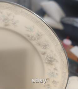 VINTAGE Discontinued Noritake Buena Vista 9728 Dinnerware Set for 8