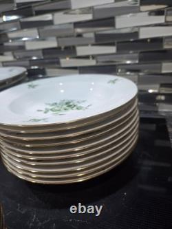 VINTAGE Hutschenreuther GERMAN PORCELAIN Dinnerware Set 42 Pieces