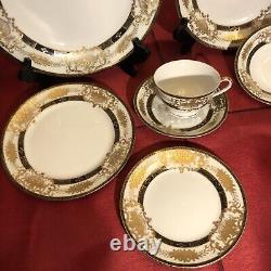 VINTAGE NEW Kutani Fine Porcelain China 116 Piece Dinnerware Service For 12