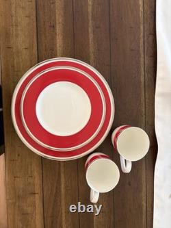 Villeroy & Boch Red & White Porcelain Dinner Set Plates Bowls Mugs 11 in