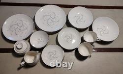 Vintage 32 Piece Lot Set Homer Laughlin Rhythm Capri MCM 4 COMPLETE 7-Pc Setting