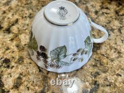Vintage 54 Pc Set Royal Worcester Lavina Z2821 Fine Bone China England