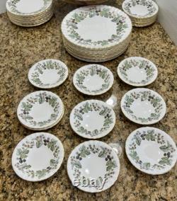 Vintage 54 Pc Set Royal Worcester Lavina Z2821 Fine Bone China England