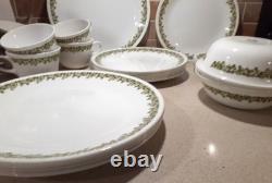 Vintage 70s Corelle Crazy Daisy Spring Blossom 29pc Dinnerware Set Service for 6