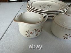Vintage Covington Edition Idlewild Stoneware Japan 21 Pc Dinnerware Set Floral