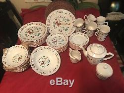 Vintage Farberware White Christmas Dinnerware China 391 49 Pc Service for 8 New