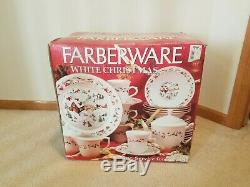 Vintage Farberware White Christmas Dinnerware China 391 50 Pc Service for 8