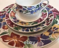 Vintage Gibson SENTIMENT 4 Piece Place Setting White Floral Dinnerware For 4