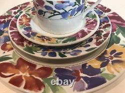 Vintage Gibson SENTIMENT 4 Piece Place Setting White Floral Dinnerware For 4