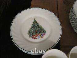 Vintage House Of Salem Porcelle 45 Piece Christmas Tree Dinnerware