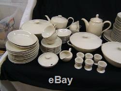 Vintage Hutschenreuther Selb Bavaria Favorit Undecorated 83 Pieces Germany VGC