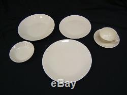 Vintage Hutschenreuther Selb Bavaria Favorit Undecorated 83 Pieces Germany VGC