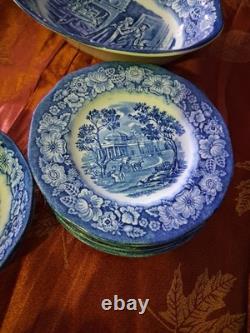 Vintage Liberty Blue Colonial Scenes Lot Of 30
