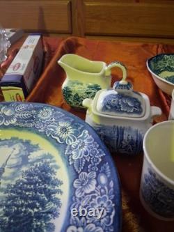 Vintage Liberty Blue Colonial Scenes Lot Of 30