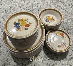 Vintage Mikasa Stoneware Set 31 Pieces Rare Discontinued Floribunda F 5813