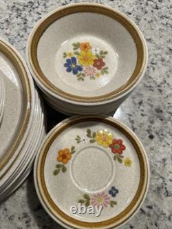 Vintage Mikasa Stoneware Set 31 Pieces Rare Discontinued Floribunda F 5813