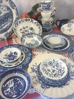 Vintage Mismatched China Transferware 28 piece Dinnerware Set Blue and White # 3
