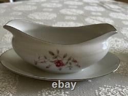 Vintage Mitake Rosebuds & Leaves Dinnerware 89 Piece Dinner Set