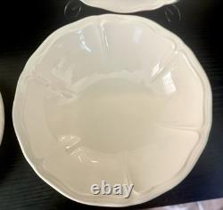 Vintage Wedgewood, Queens Plain, Set Of 4, 6 Piece Place Setting, Cream, Mint