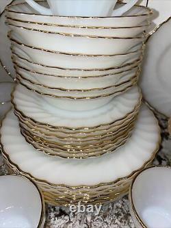 Vtg Anchor Hocking Fire-King Dinnerware Set Milk Glass Swirl Gold Service 8 Bowl