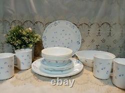 Vtg Corelle Provincial Blue Dinnerware set 17pc set plate serving bowl mug