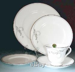 Waterford China Ballet Jewels 20 Piece Dinnerware Set-Service For 4 New