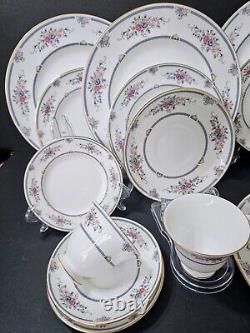 Wedgewood Bone China Charlotte Dinner Set For 6 (5 Pieces Place Settings)