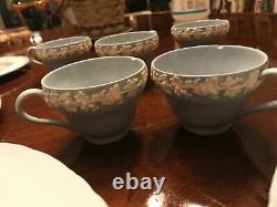 Wedgwood & Barlaston of Etruria Embossed Queens Ware White on Blue 8 dinner plat
