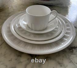 Wedgwood Colosseum Bone China White Dinner Set Plates Bowls Cup Saucer England
