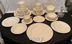 Wedgwood Edme Dinnerware Service for 4