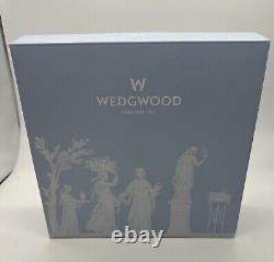 Wedgwood Renaissance Gold 5 Piece Place Set Excellent Condition