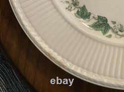Wedgwood Stratford Edme Queen's Ware Dinner Set 36 Pieces Made In England