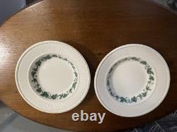 Wedgwood Stratford Edme Queen's Ware Dinner Set 36 Pieces Made In England