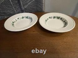 Wedgwood Stratford Edme Queen's Ware Dinner Set 36 Pieces Made In England