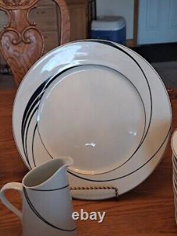 White Pearl Designed By Jack Prince Block Spal 68 Piece Dinnerware Grouping