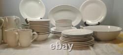 White Porcelain Dinnerware Set (52 Pieces) Mixed Brand Oneida Newcor HOME