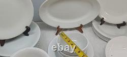 White Porcelain Dinnerware Set (52 Pieces) Mixed Brand Oneida Newcor HOME