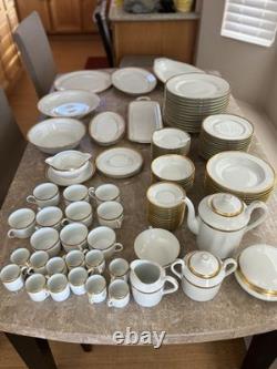 White With Gold Limoges Jammet-Seignolles France 98 Piece Dinner Set