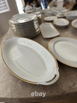 White With Gold Limoges Jammet-Seignolles France 98 Piece Dinner Set